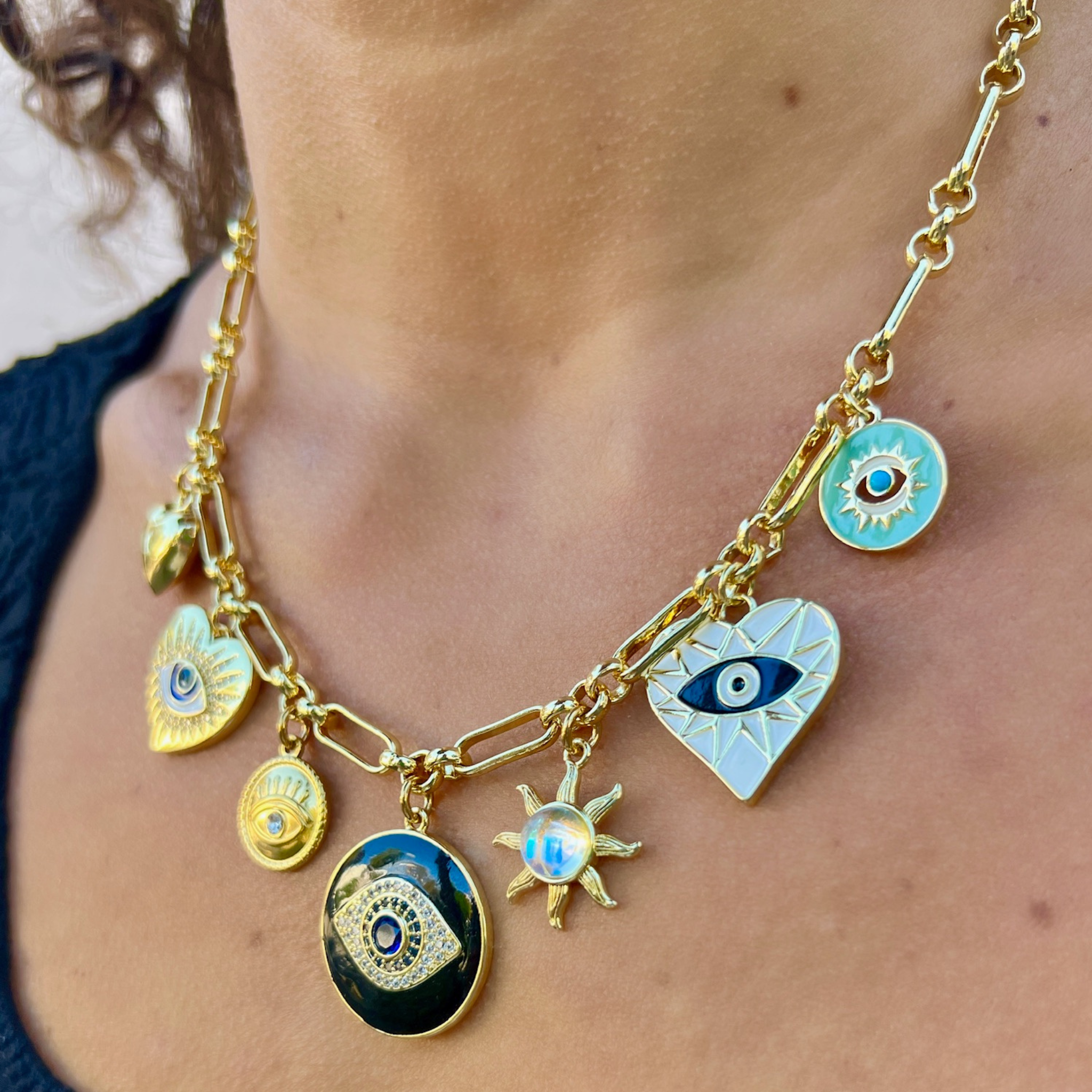 EVIL EYE CHARM NECKLACE - CLOSE SHOT