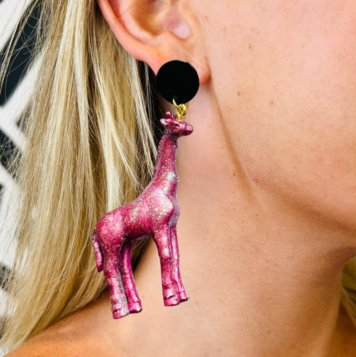 LONYOO Orecchini Pendenti A Forma Di Giraffa In Lega Di Zinco E Smalto - Gioielli Moda Per Donne E Ragazze, Regalo Carino Con Sacchetto Di Velluto