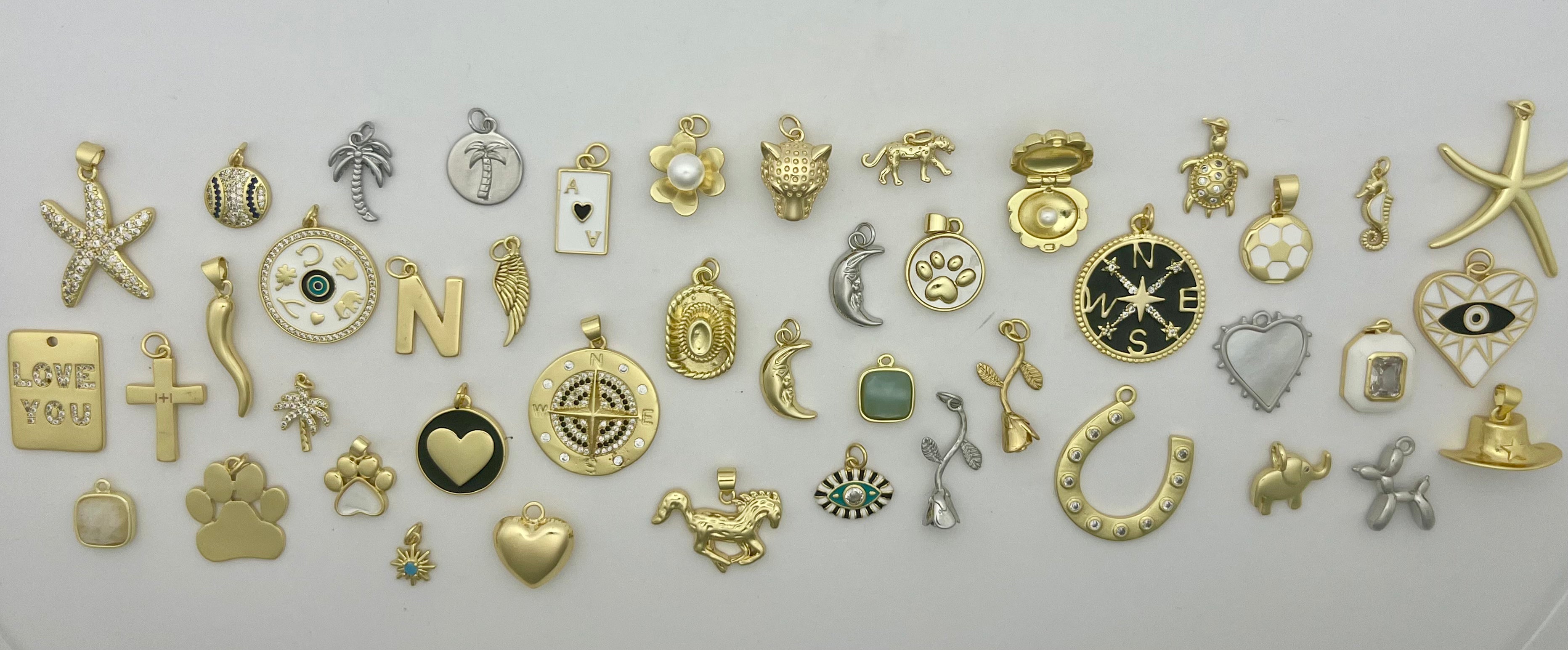 CHARM BAR