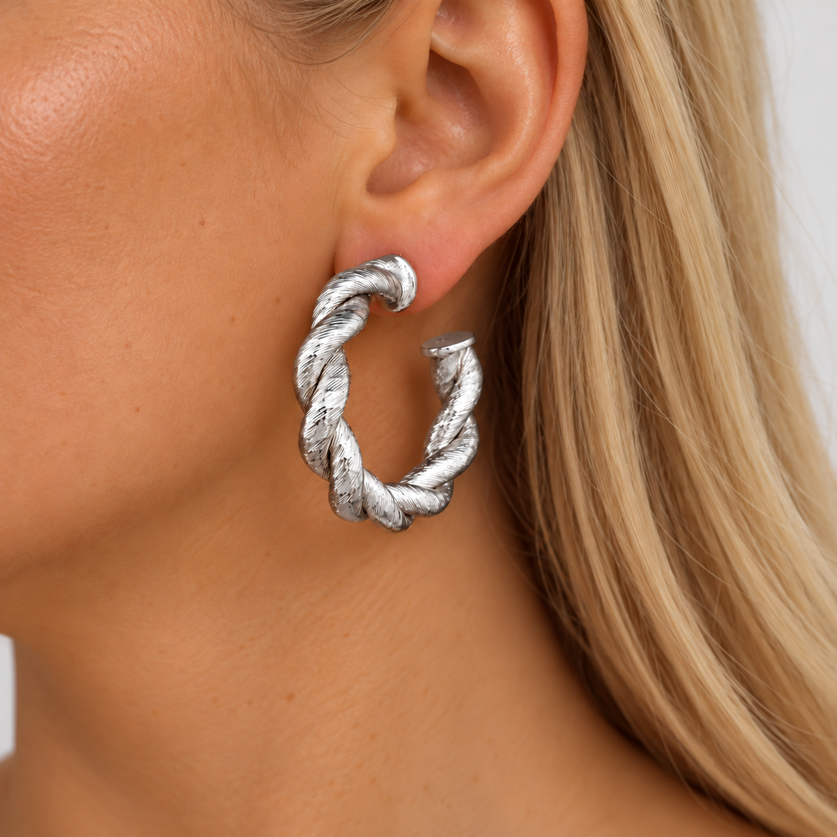 Hot Girl Hoops