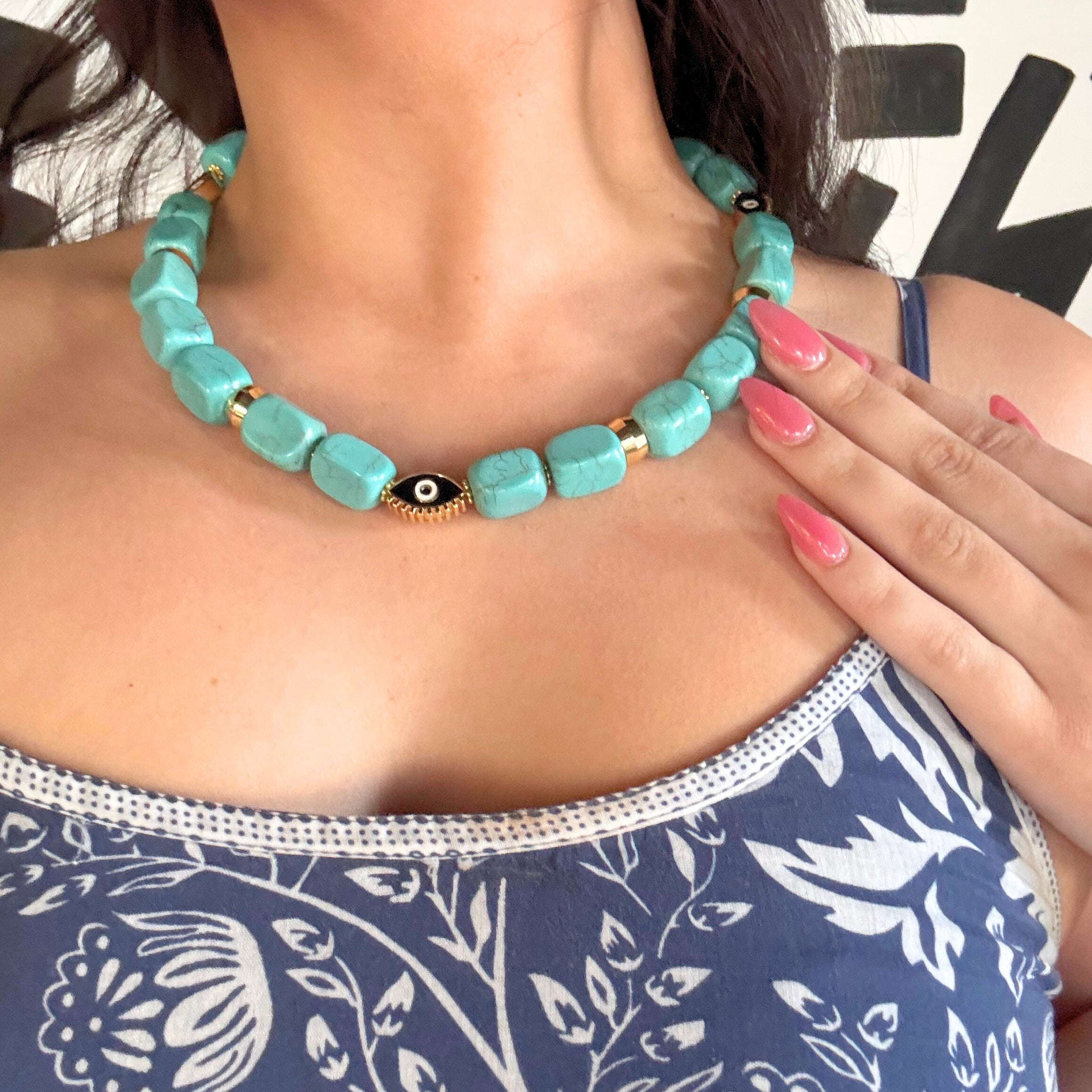 Chunky Turquoise Necklace 