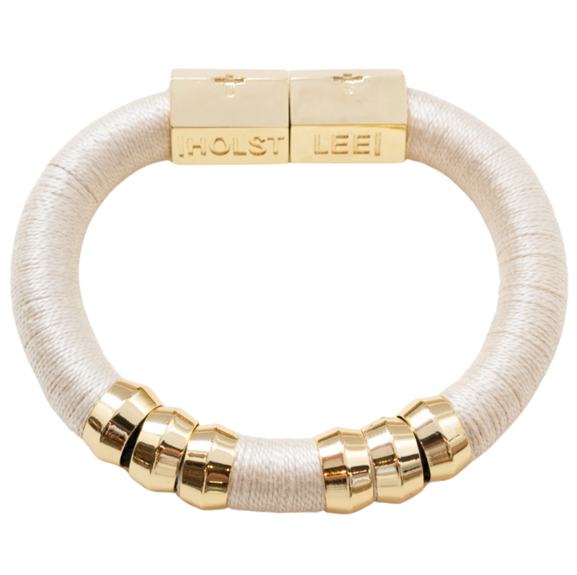 Classic White Bracelet Signature Magnetic Clasp