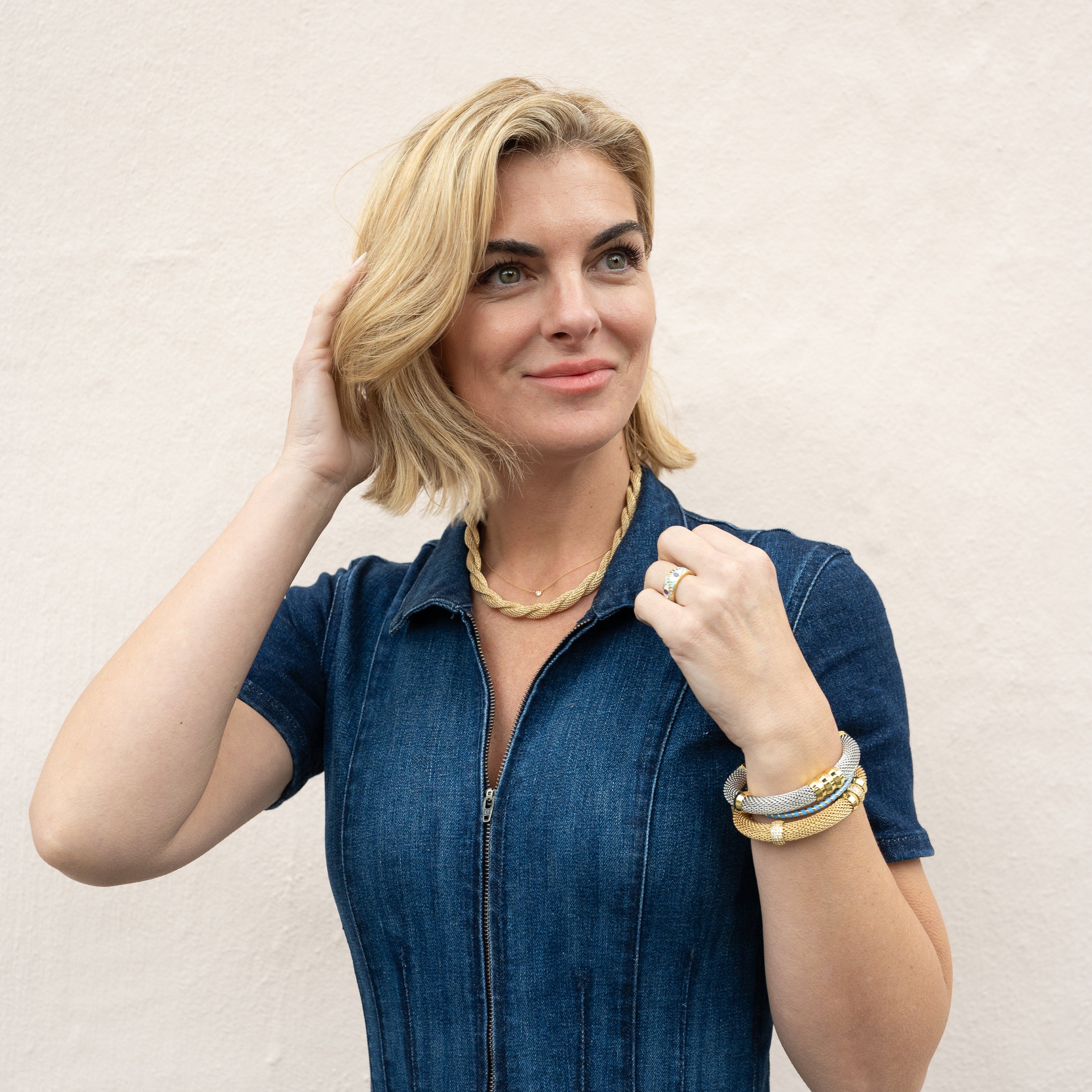 Gold Twisted Mesh Necklace Signature Magnetic Clasp on Model