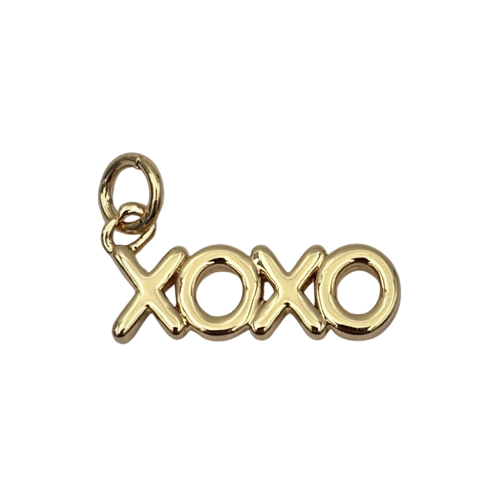 Gold 'XOXO' charm with sleek finish by HOLST+LEE