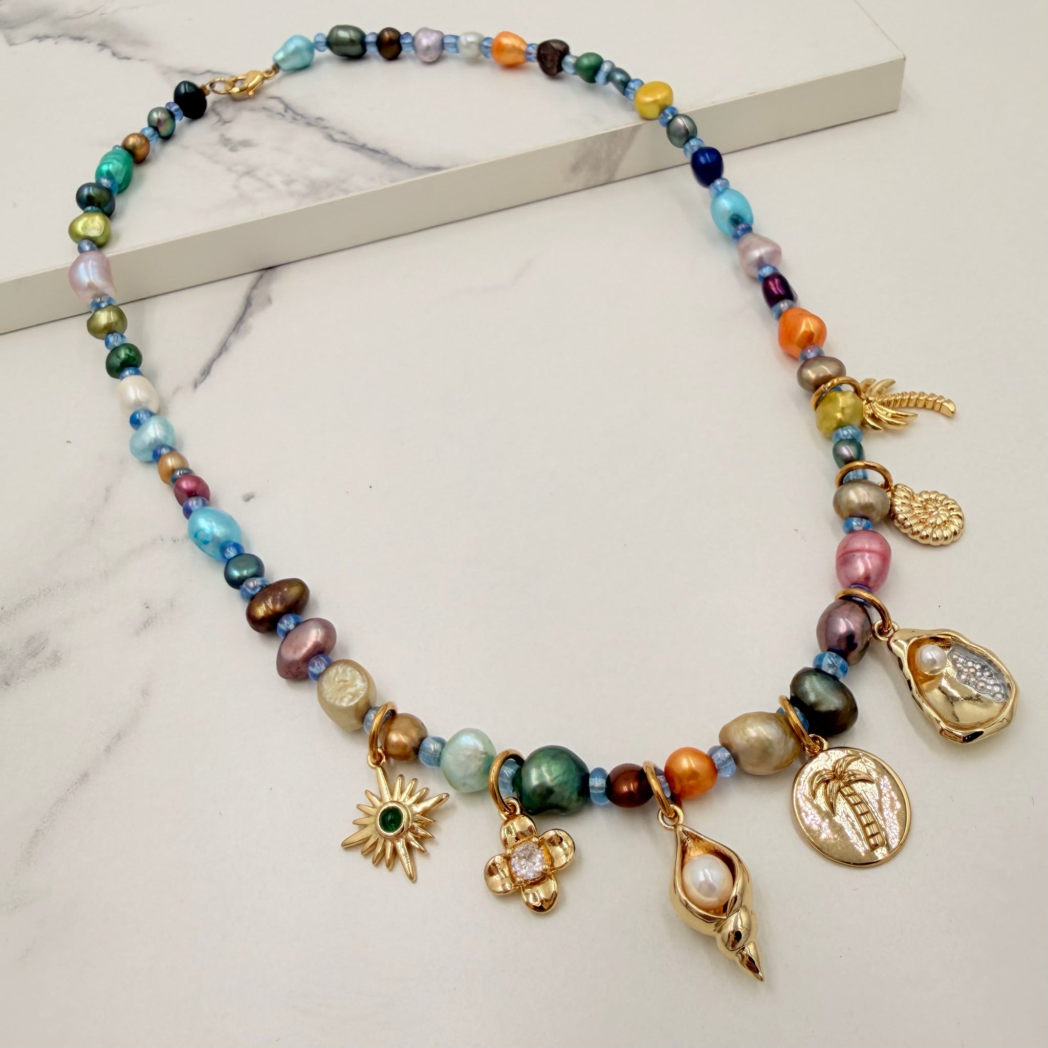 Sardina Necklace - lifestyle 