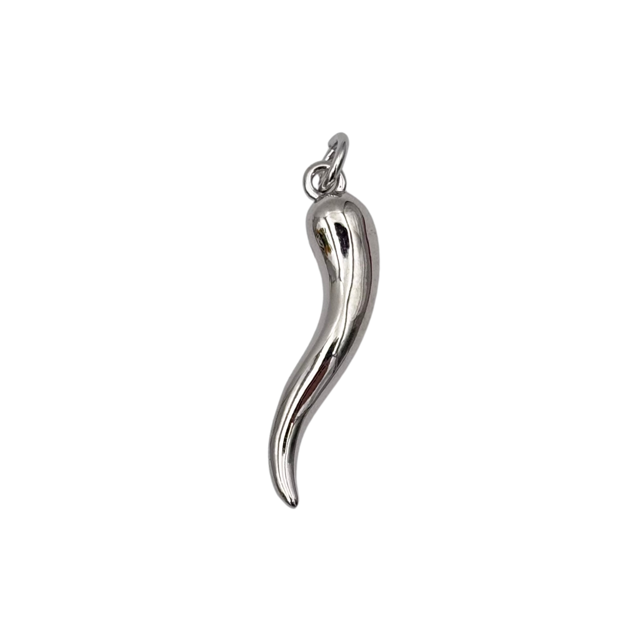 Polished silver cornicello Italian horn charm with curved taper and smooth finish by HOLST+LEE