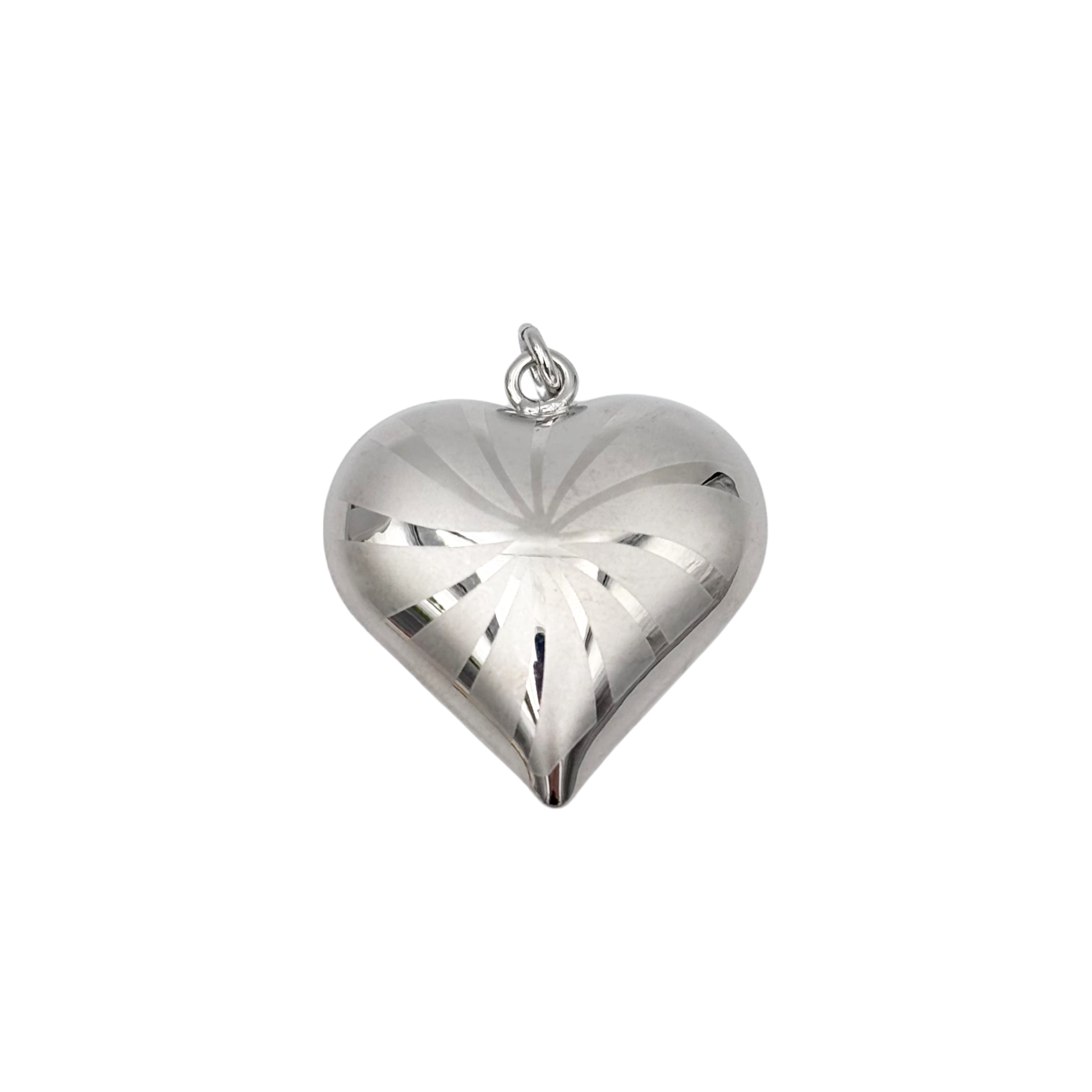 Puff silver heart-shaped pendant by HOLST+LEE