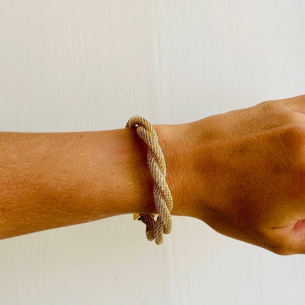 gold twisted mesh Holst and Lee signature magnetic clasp 