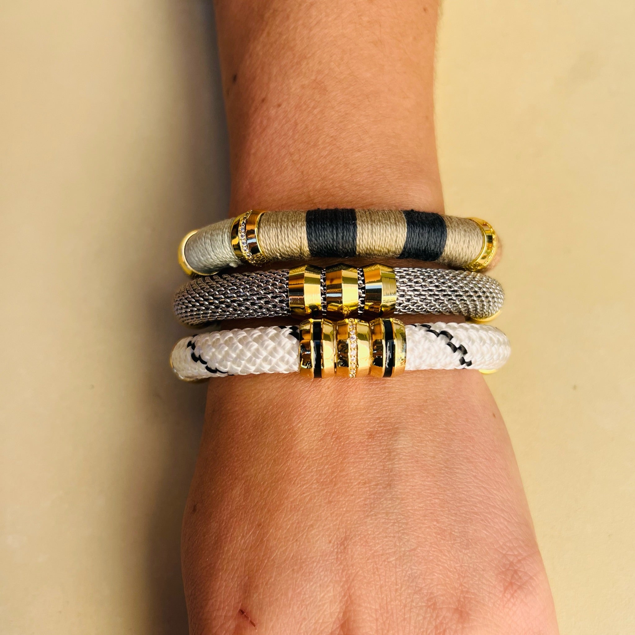 Colorblock Dark and Stormy Bracelet Signature Magnetic Clasp