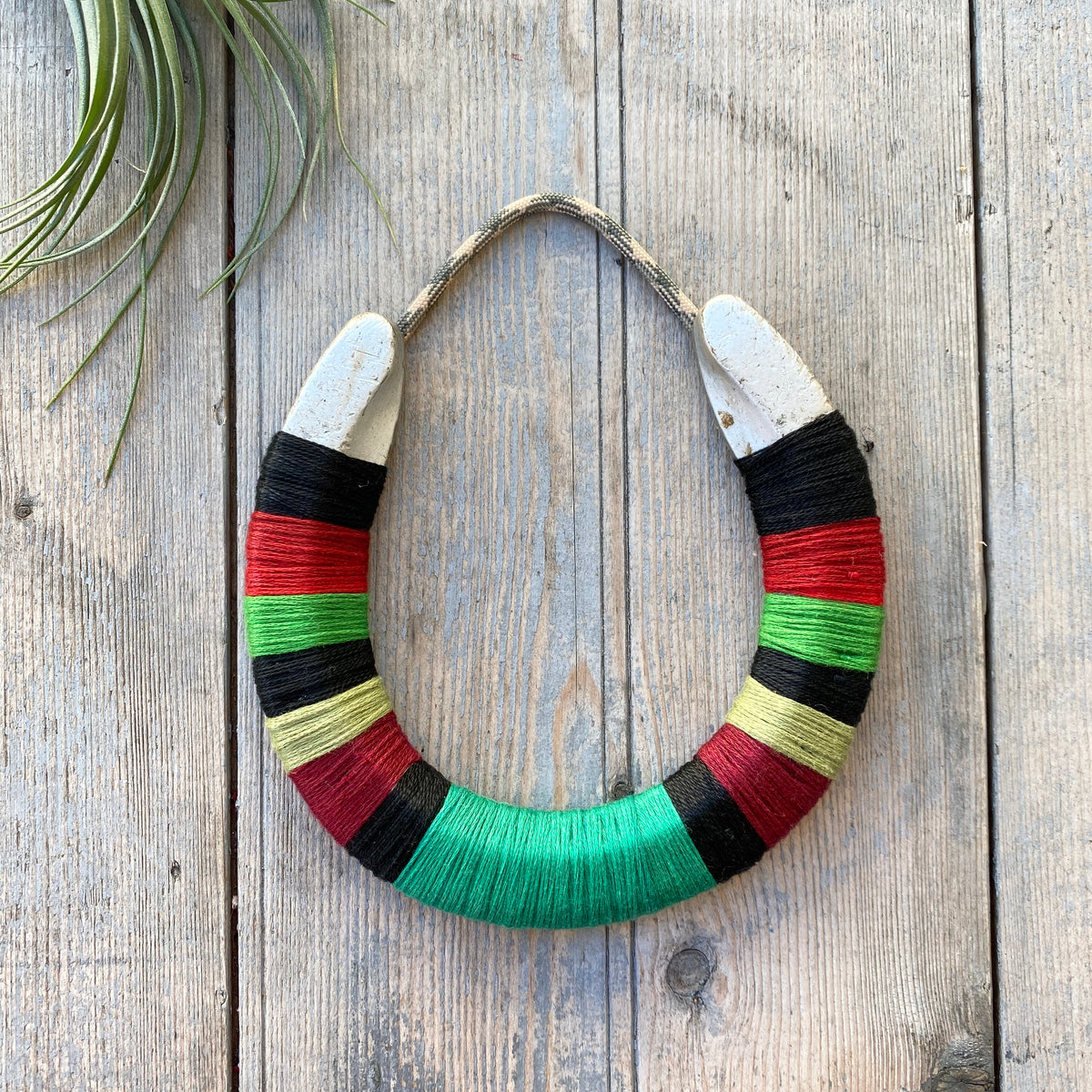 Lucky Horseshoe Seasons Greetings