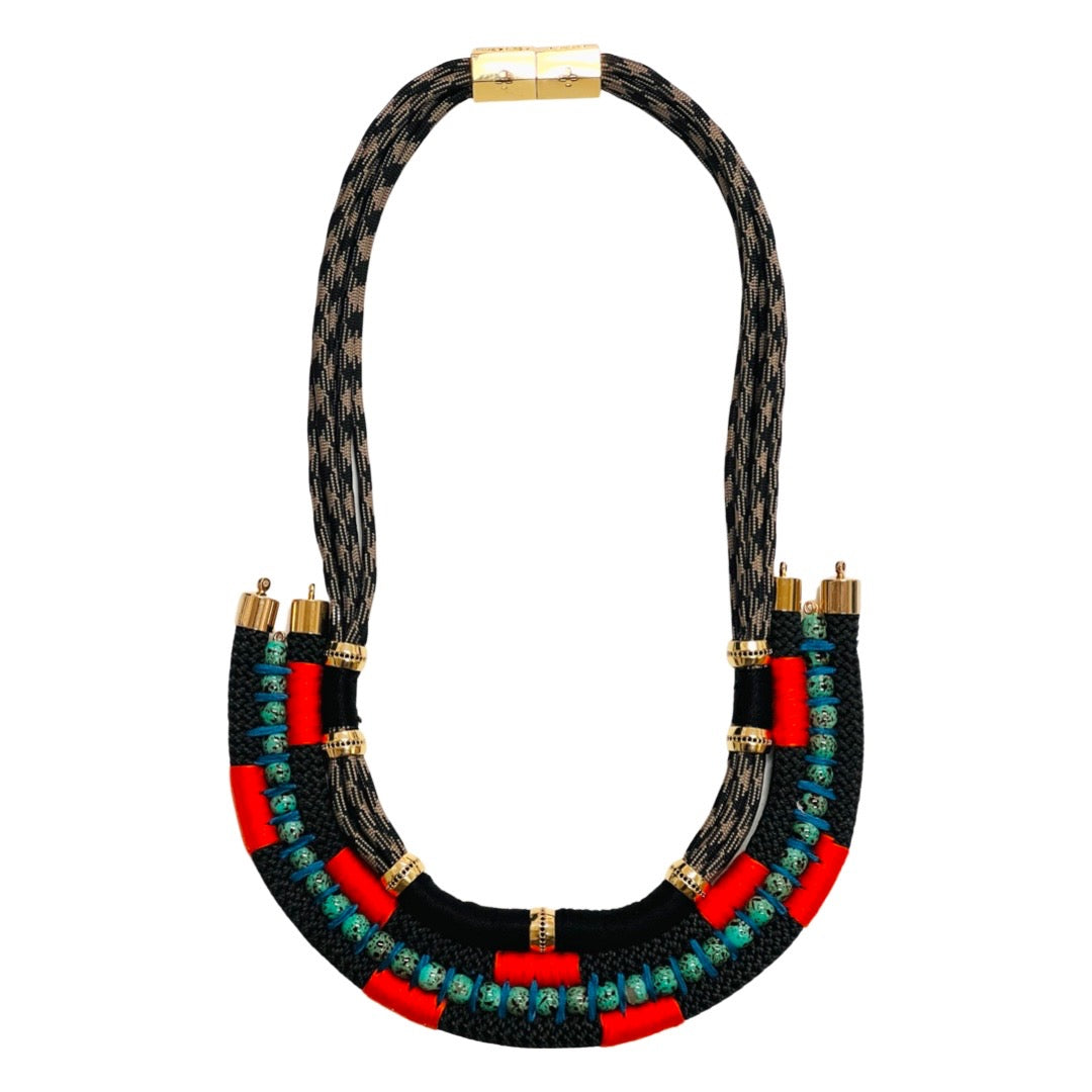 Plate Necklace Black and Red